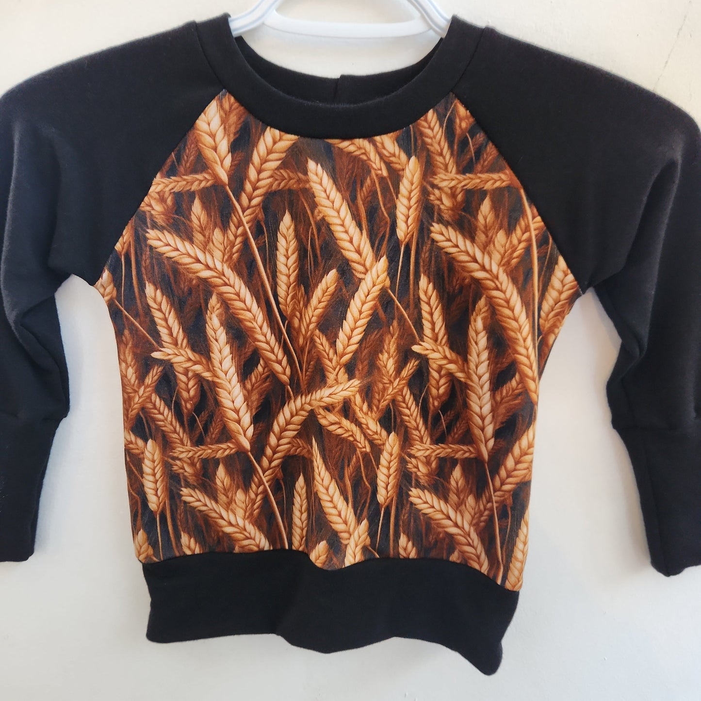 Wheat Heads w Black Sleeves *Last Cuts* Print Grow-with-me