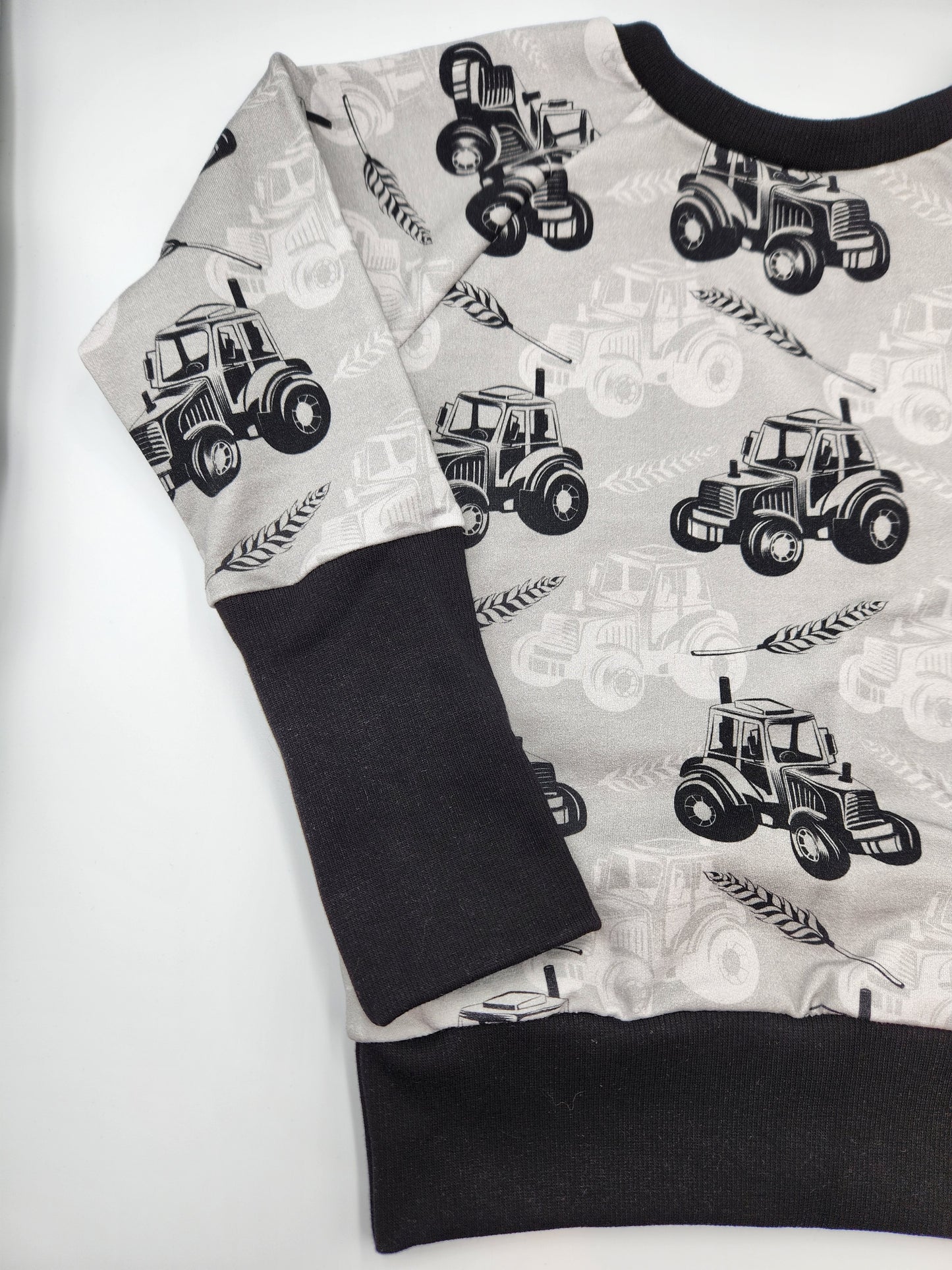 Tractors Print Grow-with-me Sweater